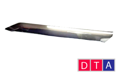 Молдинг переднего бампера хром верхний правый Lada Iskra 620804735R